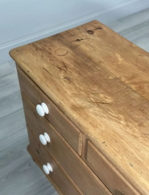 VICTORIAN PINE CHEST OF DRAWERS - ADDITIONAL PHOTO 11