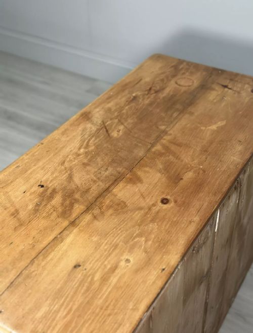 VICTORIAN PINE CHEST OF DRAWERS - ADDITIONAL PHOTO 12