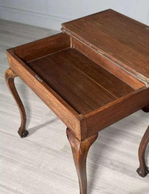 SMALL VICTORIAN OAK WRITING DESK - ADDITIONAL PHOTO 2