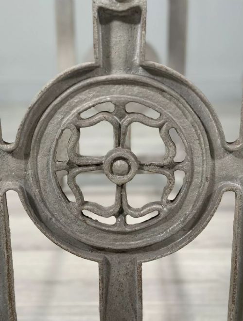 ANTIQUE INDUSTRIAL TABLE - ADDITIONAL PHOTO 4