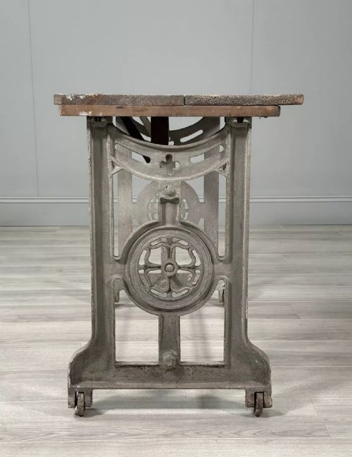 ANTIQUE INDUSTRIAL TABLE - ADDITIONAL PHOTO 5