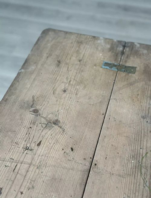 ANTIQUE INDUSTRIAL TABLE - ADDITIONAL PHOTO 9