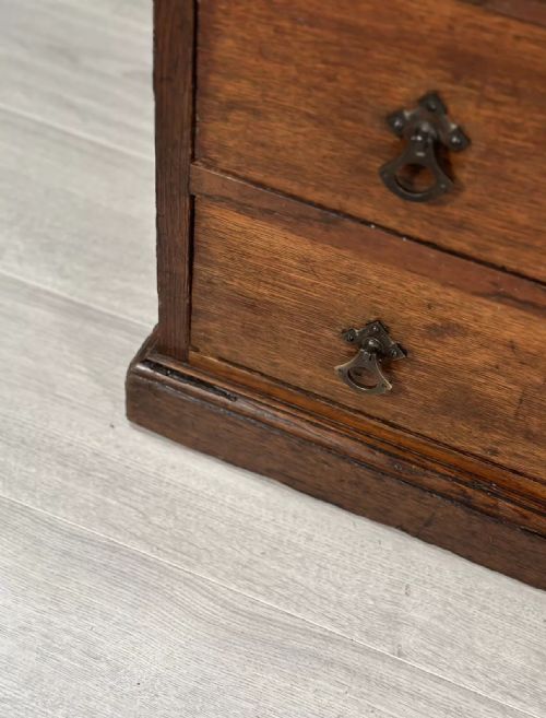 LARGE BANK OF OAK DRAWERS C1880 - ADDITIONAL PHOTO 4