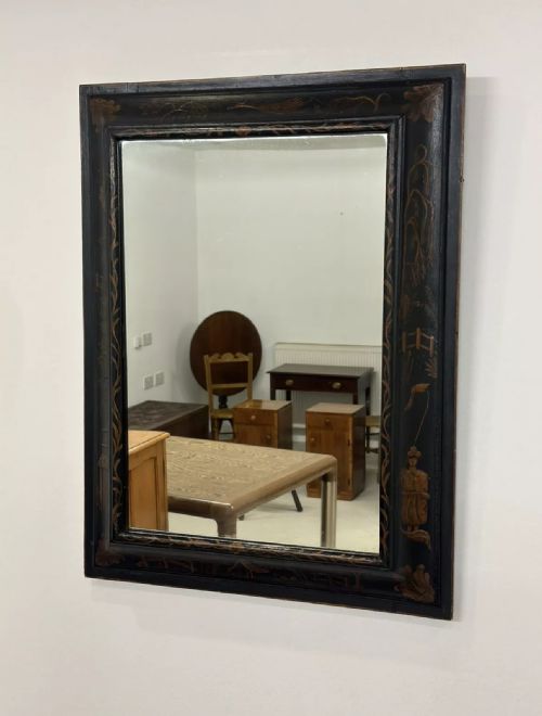 A 19TH CENTURY CHINOISERIE MIRROR - ADDITIONAL PHOTO 2