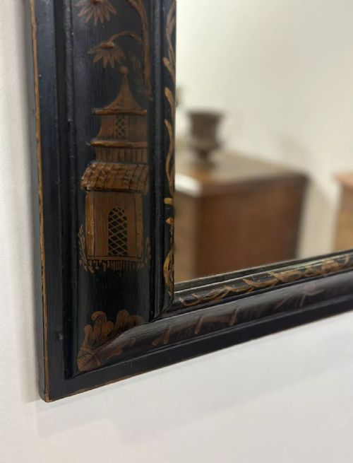 A 19TH CENTURY CHINOISERIE MIRROR - ADDITIONAL PHOTO 4