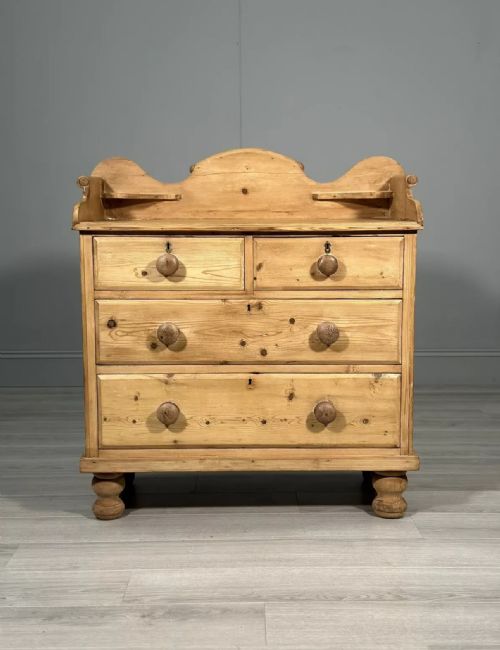 19TH CENTURY PINE CHEST OF DRAWERS - ADDITIONAL PHOTO 2