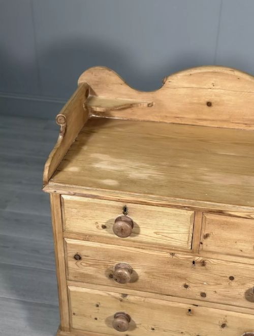 19TH CENTURY PINE CHEST OF DRAWERS - ADDITIONAL PHOTO 3
