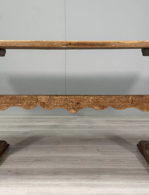 EARLY 19TH CENTURY PINE DINING TABLE - ADDITIONAL PHOTO 8