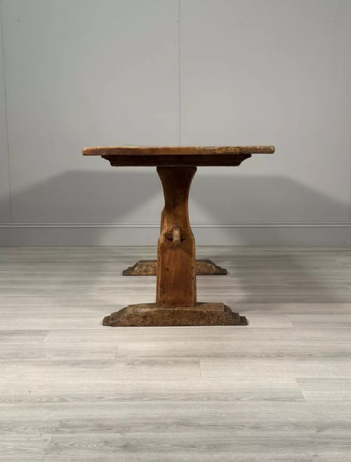 EARLY 19TH CENTURY PINE DINING TABLE - ADDITIONAL PHOTO 11