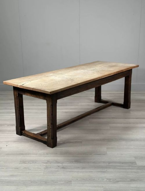 large antique oak dining table - CATEGORY: ANTIQUE TABLES - DATED 19TH CENTURY