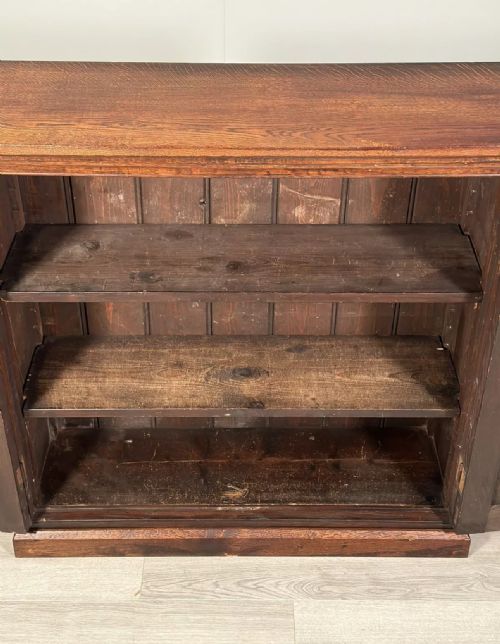 SMALL ANTIQUE OAK SCHOOL CUPBOARD - ADDITIONAL PHOTO 6