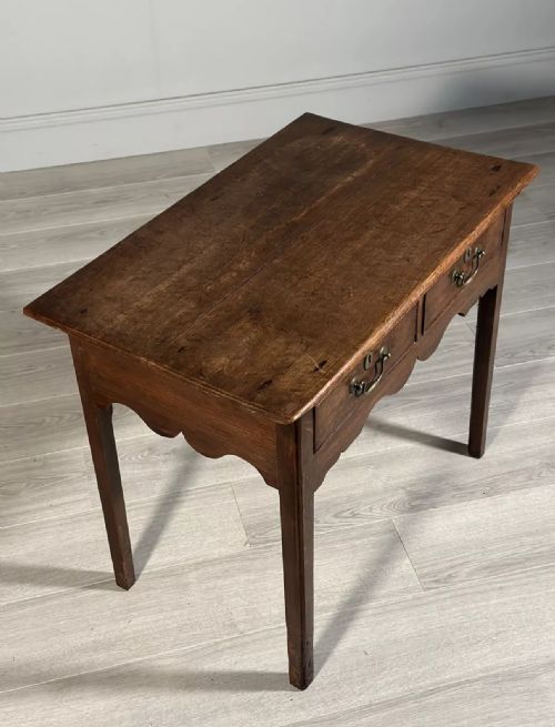 SMALL GEORGIAN OAK LOWBOY C1780 - ADDITIONAL PHOTO 5