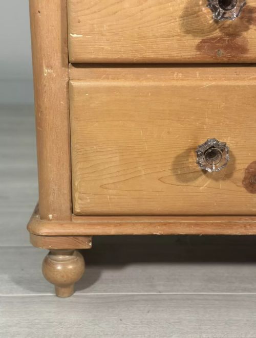 VICTORIAN PINE CHEST OF DRAWERS C1880 - ADDITIONAL PHOTO 6