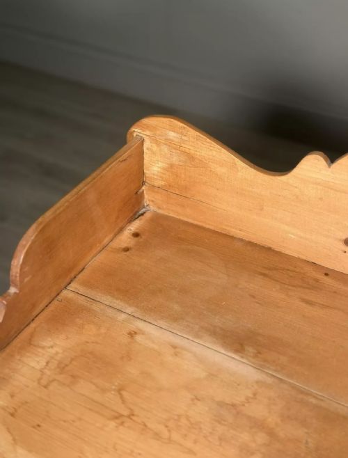 19TH CENTURY PINE CHEST OF DRAWERS - ADDITIONAL PHOTO 7