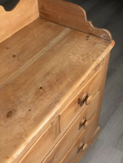 19TH CENTURY PINE CHEST OF DRAWERS - ADDITIONAL PHOTO 13