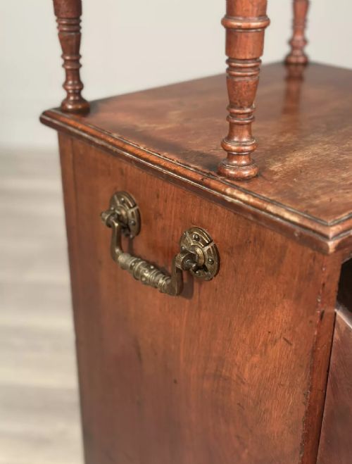 A LATE VICTORIAN AESTHETIC MOVEMENT MAHOGANY FIRESIDE PURDONIUM - ADDITIONAL PHOTO 3
