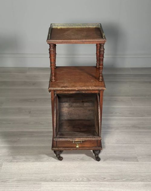 A LATE VICTORIAN AESTHETIC MOVEMENT MAHOGANY FIRESIDE PURDONIUM - ADDITIONAL PHOTO 7