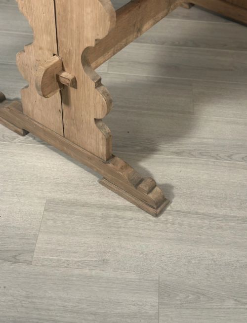 ANTIQUE LIGHT OAK FARMHOUSE DINING TABLE - ADDITIONAL PHOTO 3