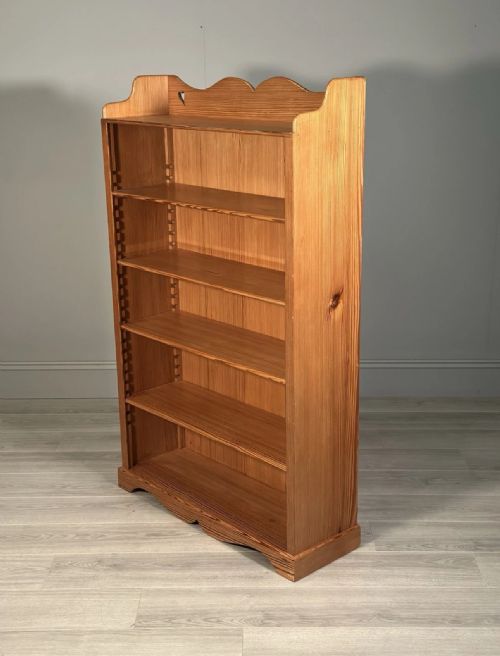 ARTS AND CRAFTS PITCH PINE BOOKCASE C1900 - ADDITIONAL PHOTO 6