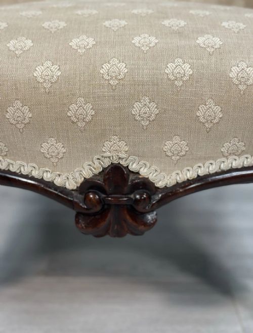 19TH CENTURY ROSEWOOD ARMCHAIR C1880 - ADDITIONAL PHOTO 4
