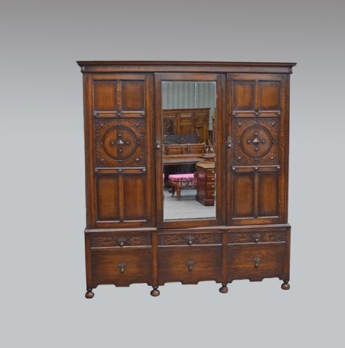 Oak Jacobean Style Triple Wardrobe