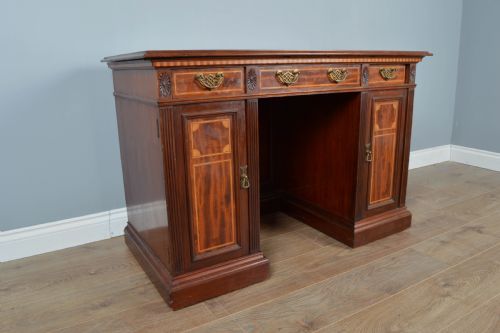 Gillows Lancaster Mahogany Inlaid Desk