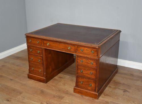 Victorian Mahogany Partners Desk