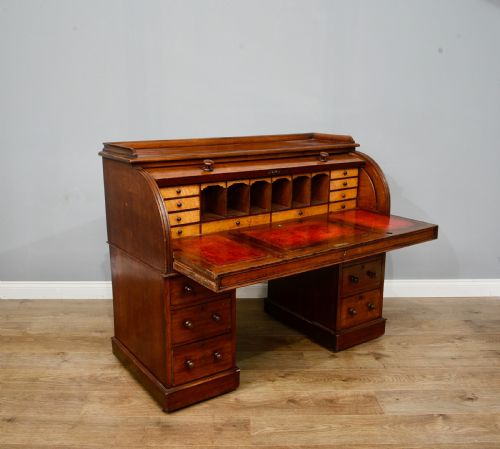 Victorian Mahogany Cylinder Top Pedestal Desk