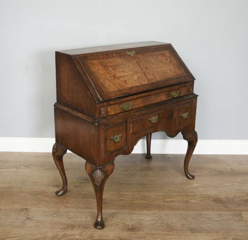 fig 1. 18th century walnut Queen Anne bureau