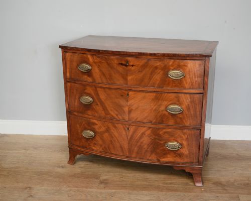 Georgian Mahogany Bow Front Chest of Drawers