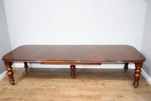 Victorian Mahogany Three Leaf 12 Seat Dining Table