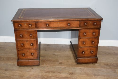 Victorian Mahogany Pedestal Desk