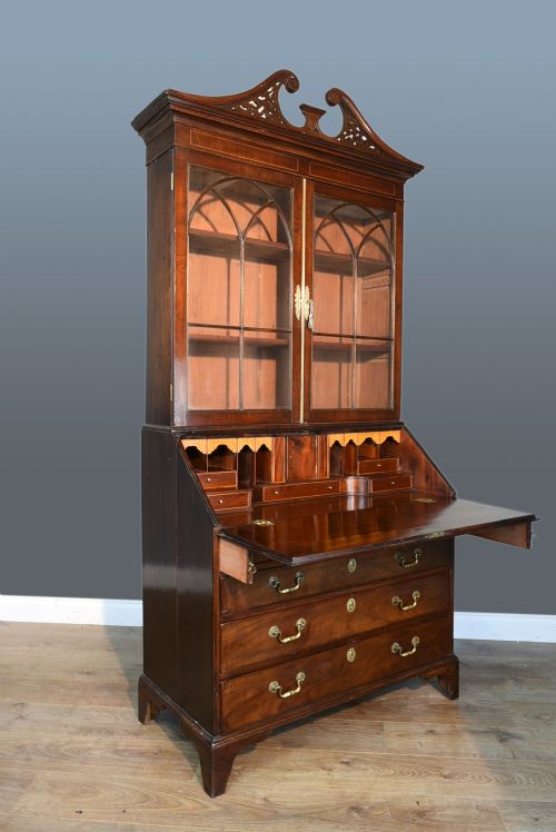 fig 1. Georgian mahogany bureau bookcase
