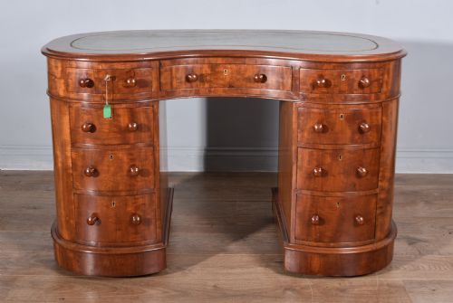 Victorian Mahogany Kidney Shaped Pedestal Desk