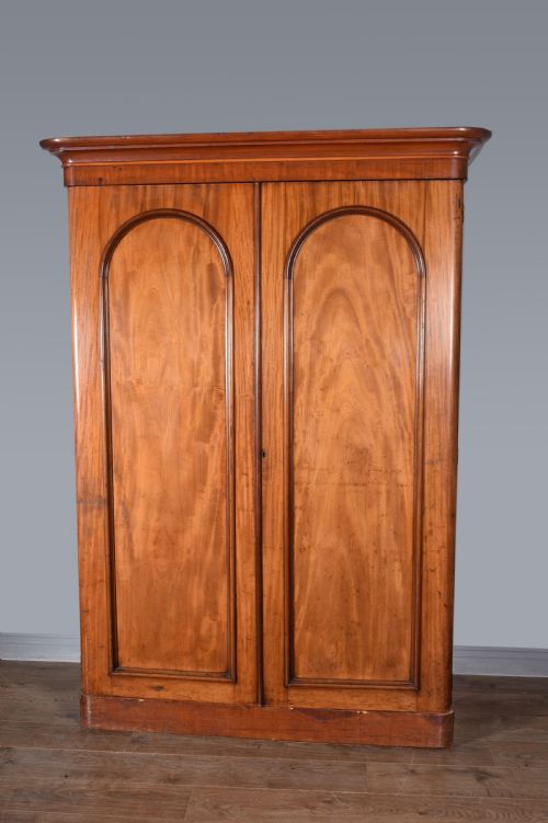 Victorian Mahogany Two Door  Wardrobe