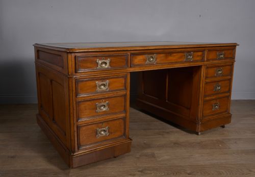 fig 1. Fine Antique victorian mahogany pedestal desk