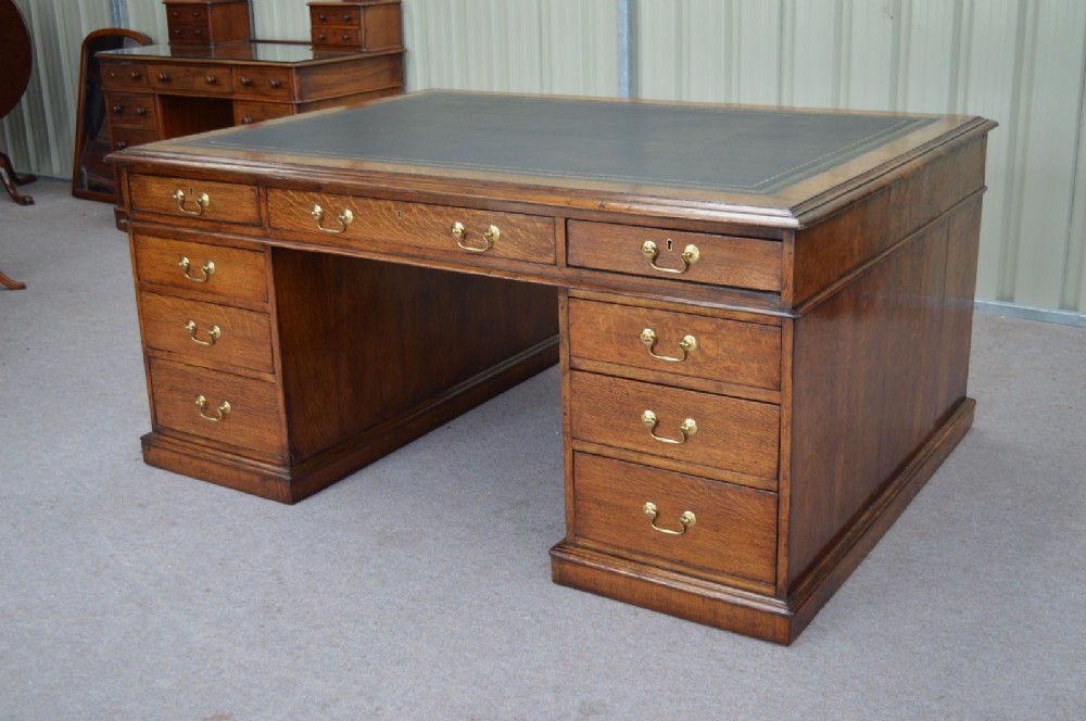 large Victorian 18 drawer oak partners desk 