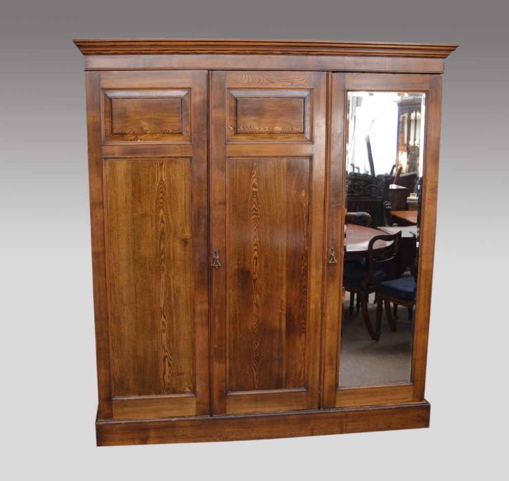 Victorian oak triple wardrobe 