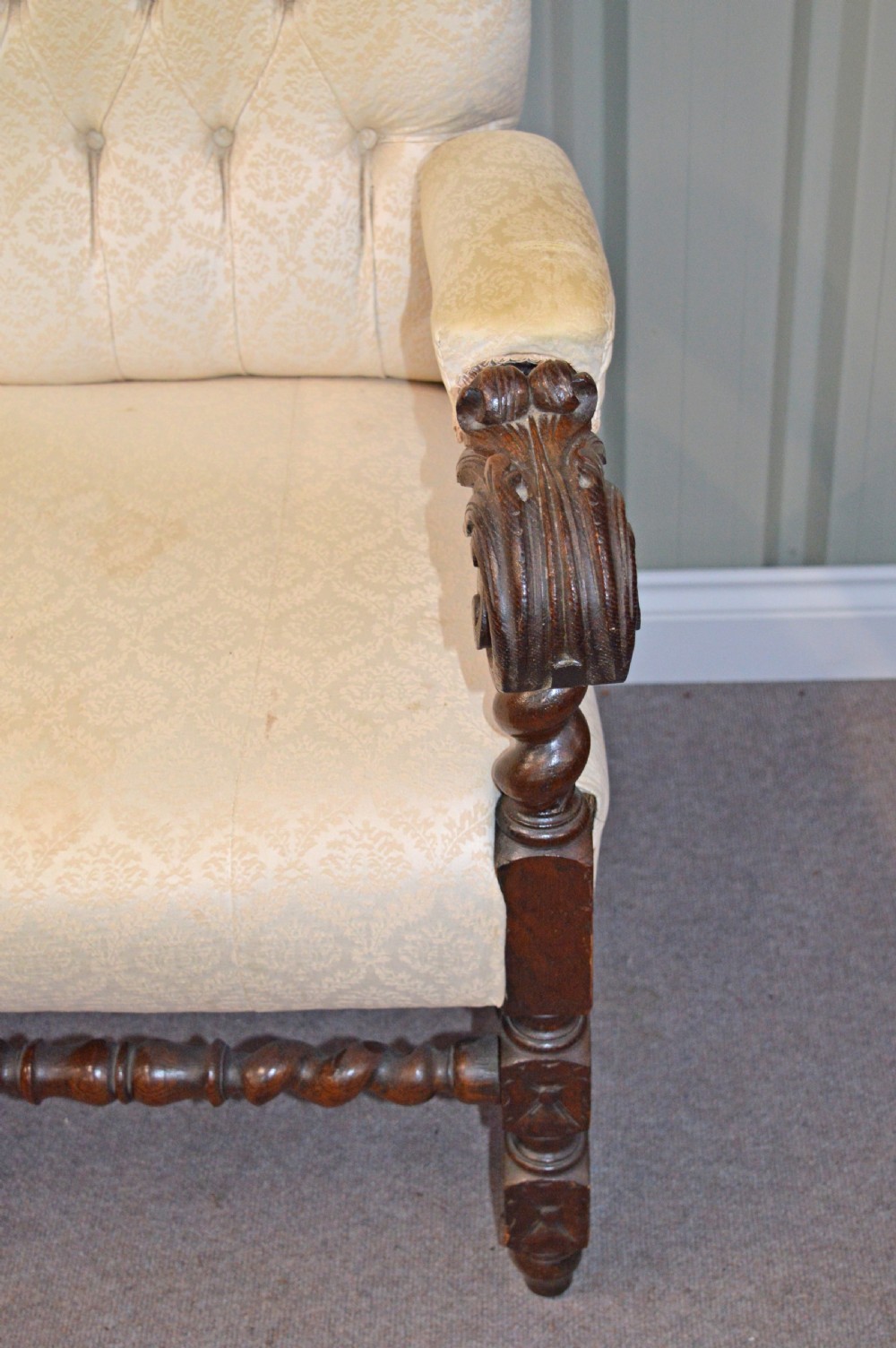 Antique carved oak sofa  View VII