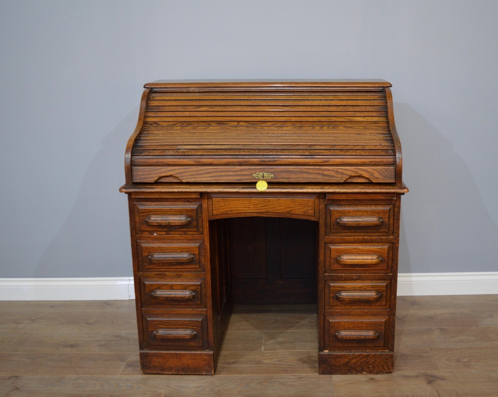 Antique oak roll top desk 