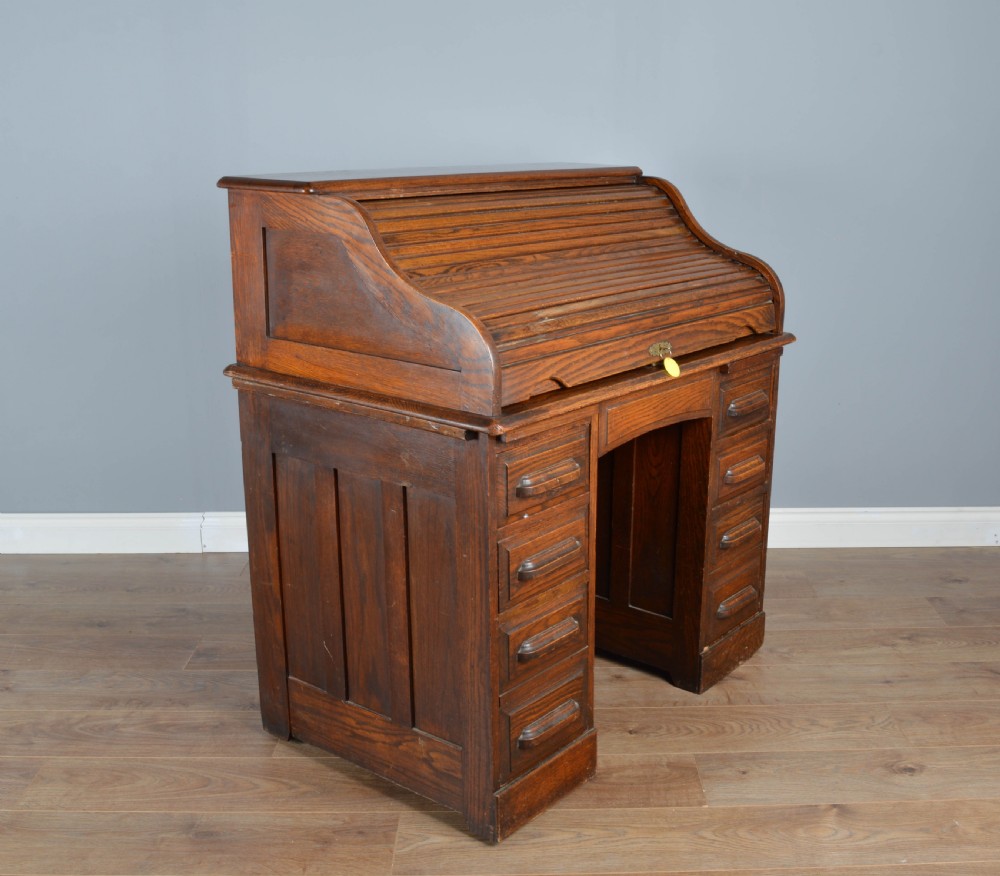 Antique oak roll top desk  View IV
