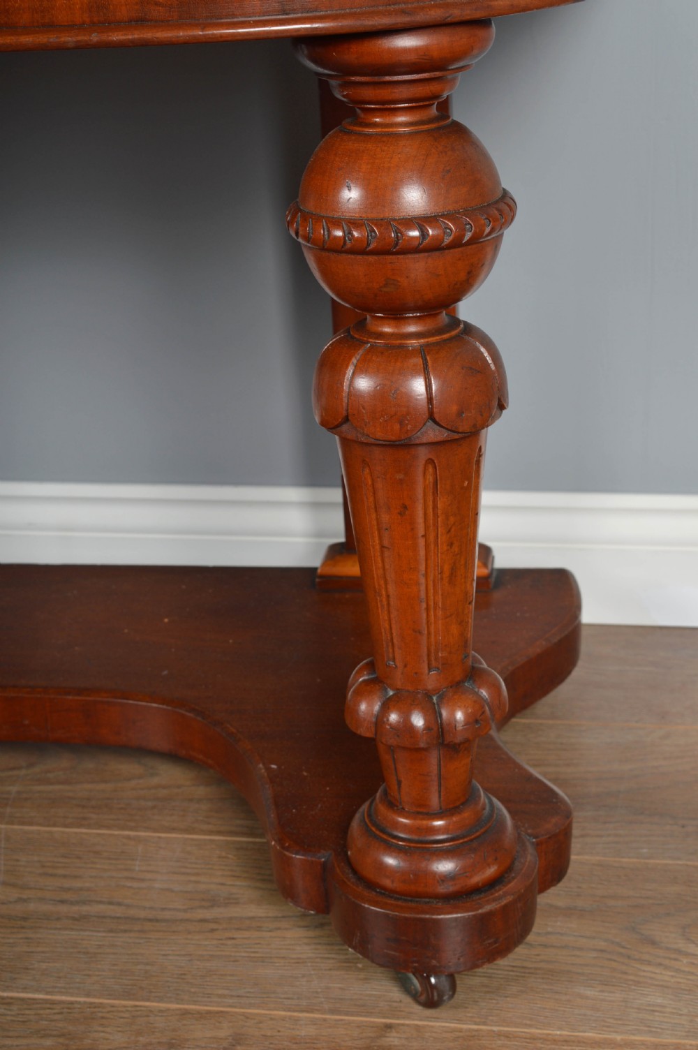 Victorian duchess dressing table  View VI