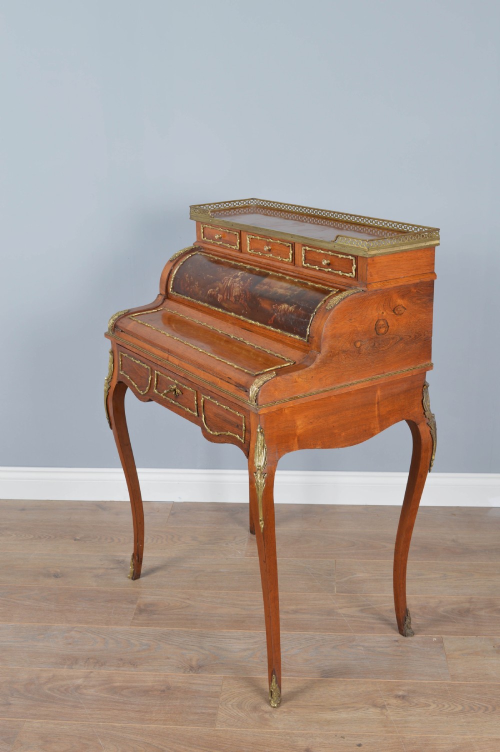 French  bureau de dame Writing desk  View III