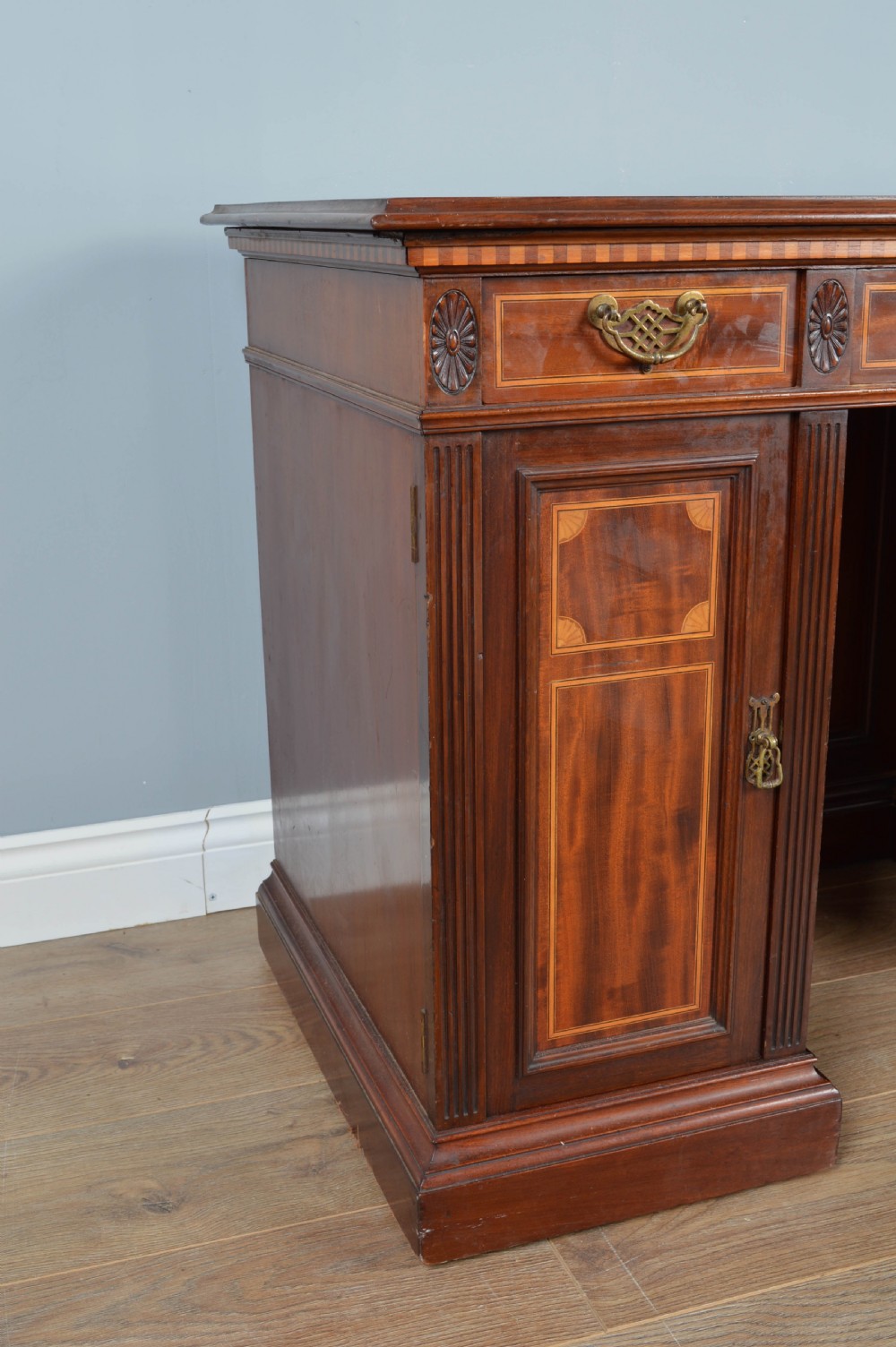 Gillows lancaster mahogany inlaid desk  View II