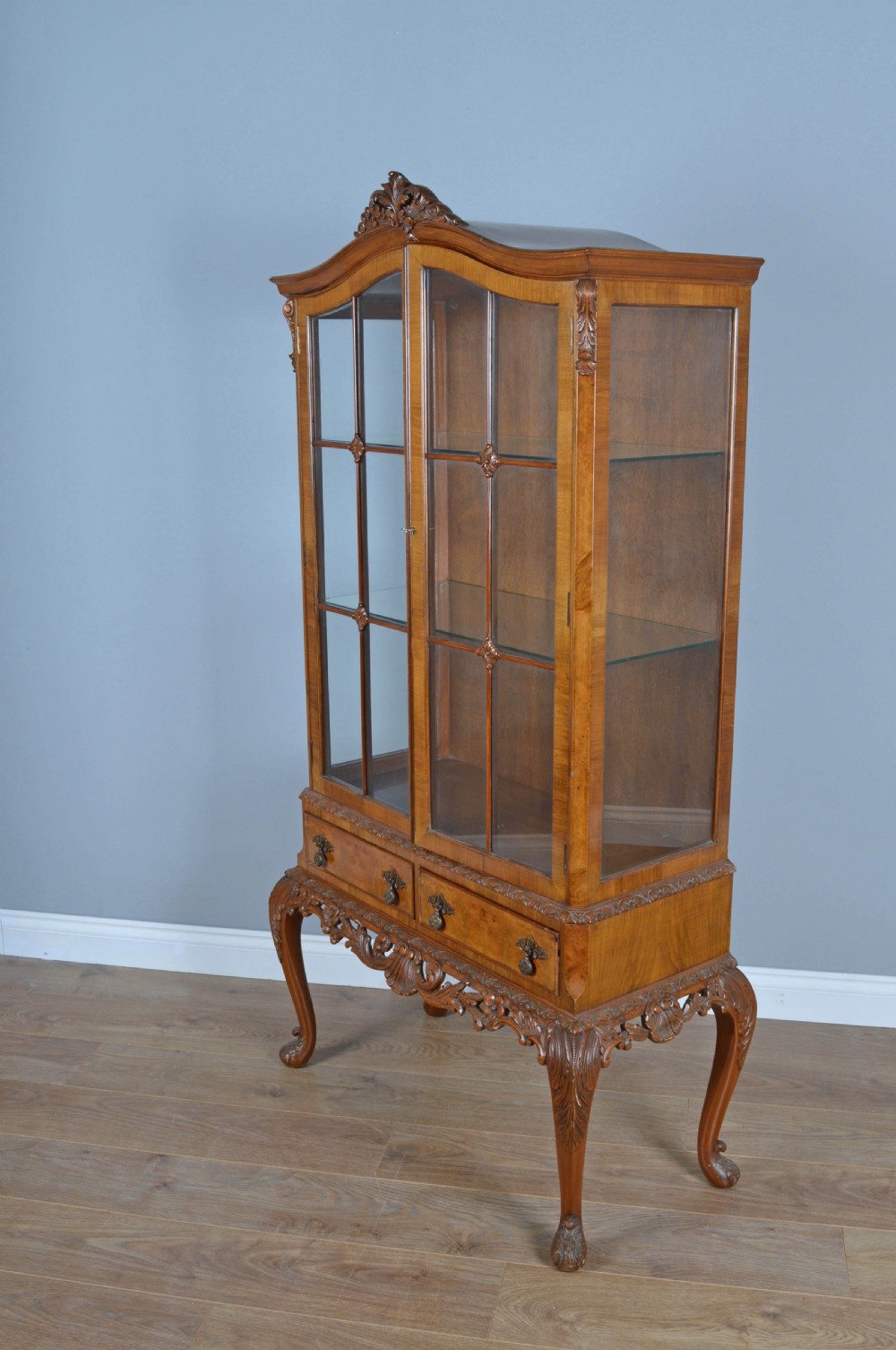 walnut Queen Anne style cabinet  View III