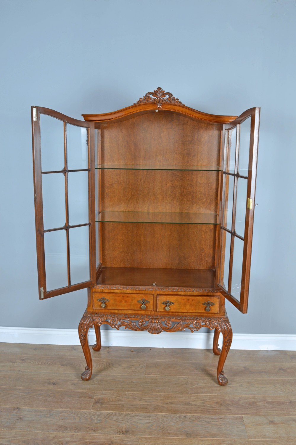 walnut Queen Anne style cabinet  View IV