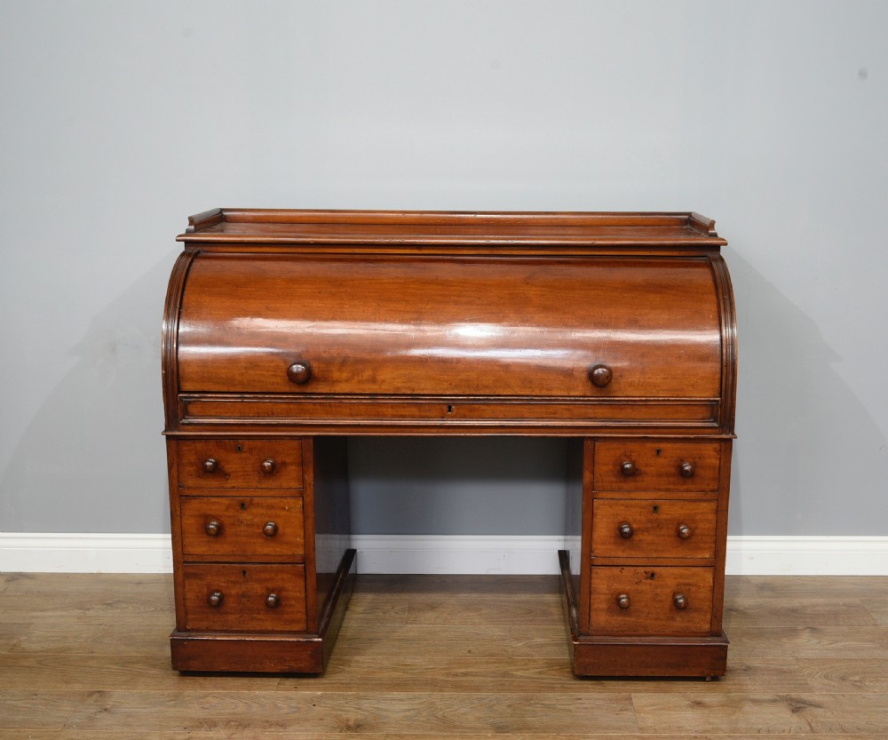 Victorian mahogany cylinder top pedestal desk  View III