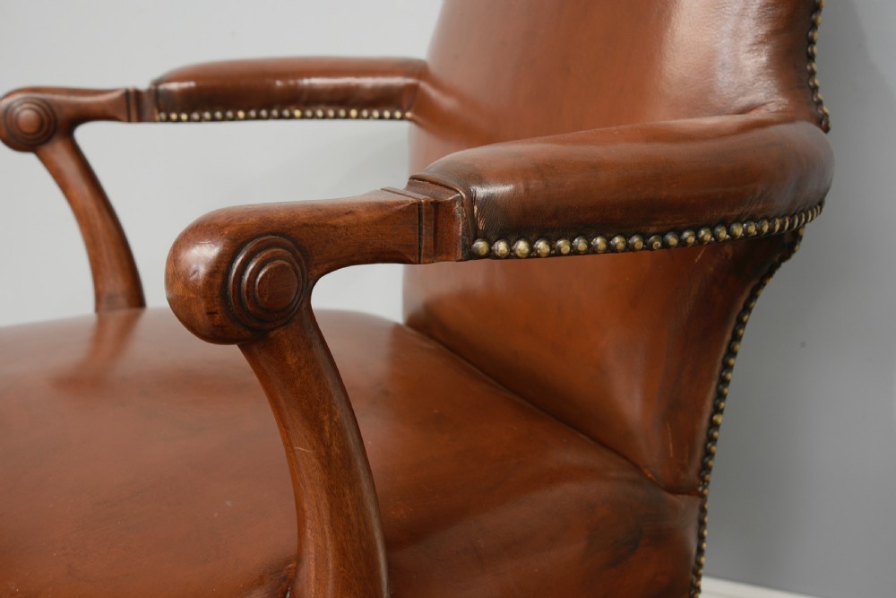Antique leather desk chair  View IV