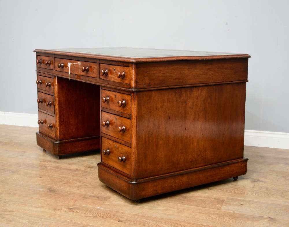 Victorian mahogany pedestal desk  View IV