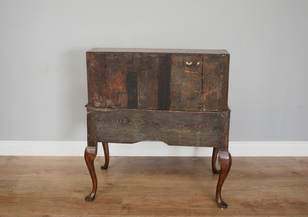18th century walnut Queen Anne bureau  View IX